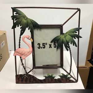 New metal pink flamingo palm tree picture frame